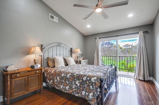 Building Photo - 2344 Greenbriar Dr