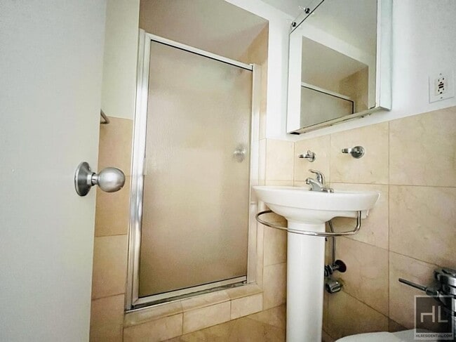 Building Photo - East 79th Street