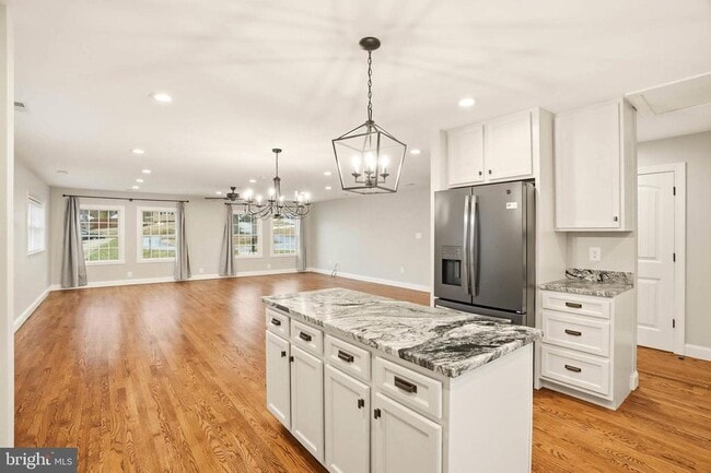 Building Photo - 8875 Carrollton Ave