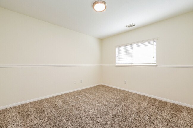 Building Photo - 11123 Overland Trail Dr