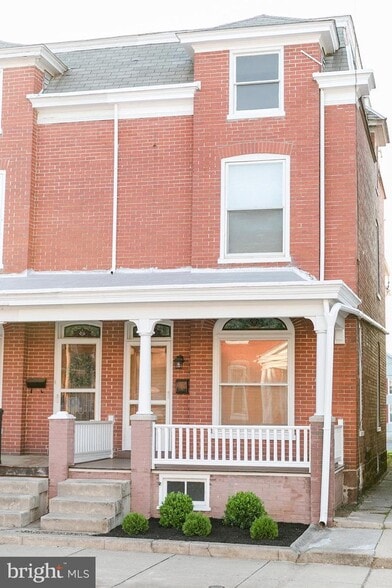 Building Photo - 102 Washington Ave