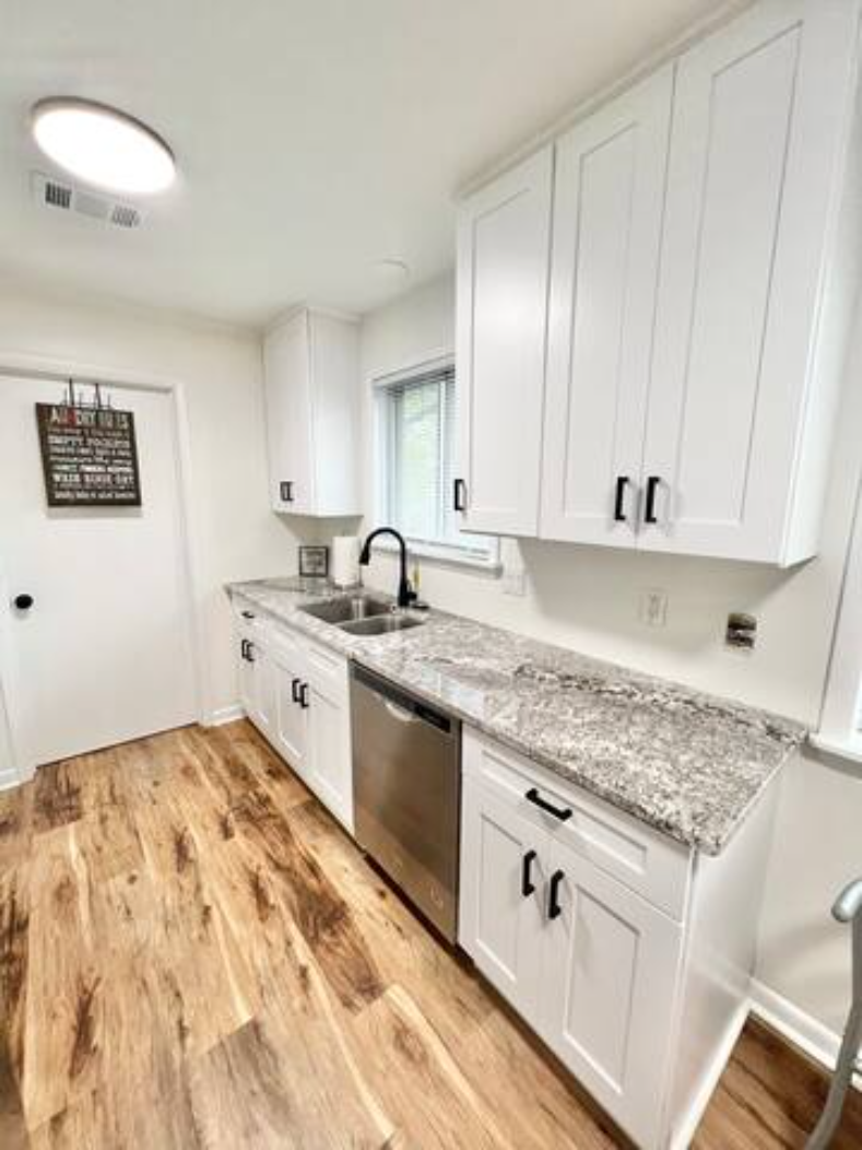 Kitchen - 6310 Shirley Dr