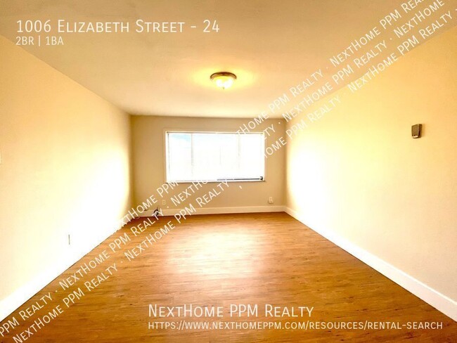 Building Photo - Nice Carnegie 2 Bedroom Near Shopping and ...