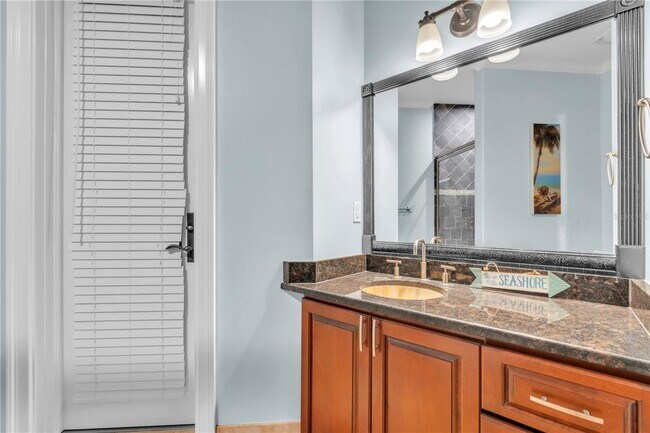 Building Photo - 7924 3rd Ave S