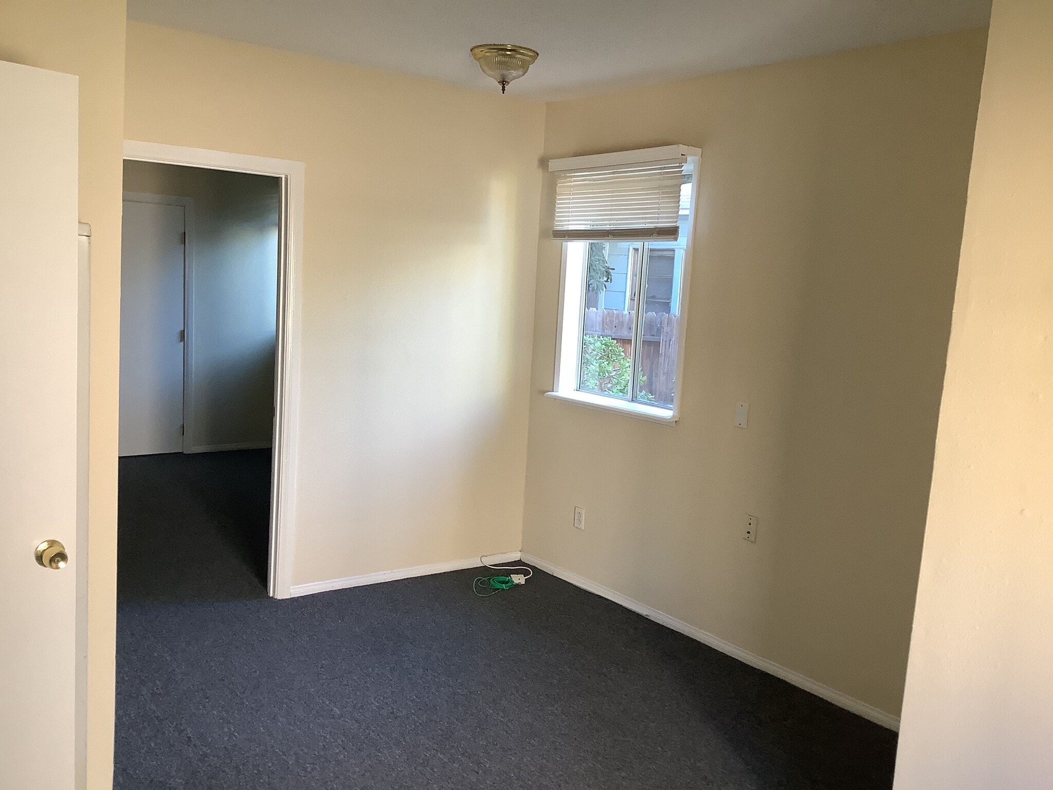 Building Photo - 5730 1/2 La Mirada Ave