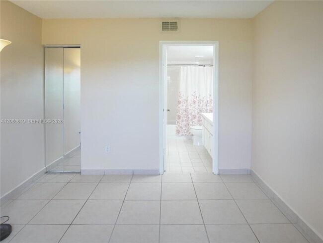 Building Photo - 14935 SW 104th St