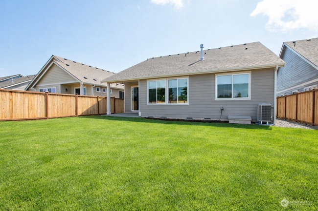 Building Photo - 641 Maggee St SE