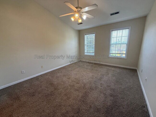 Building Photo - 5101 Ivystone Ln