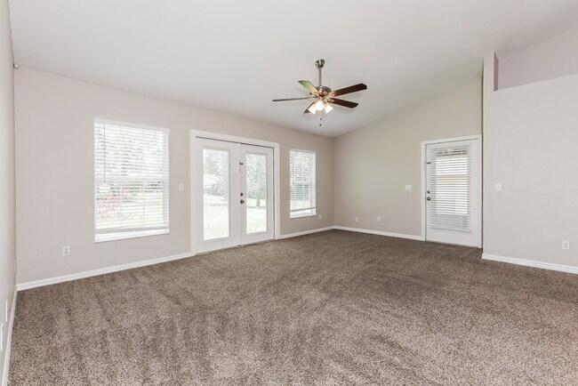 Building Photo - 7945 Sugar Pine Blvd