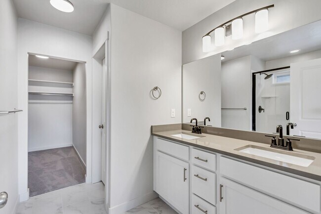 Building Photo - 3 Bedroom 2.5 Bathroom Home in Eagle Mount...