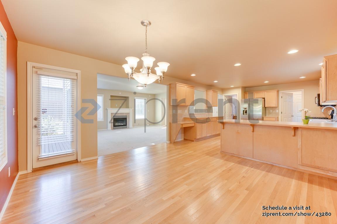 Building Photo - 15518 73rd Pl NE