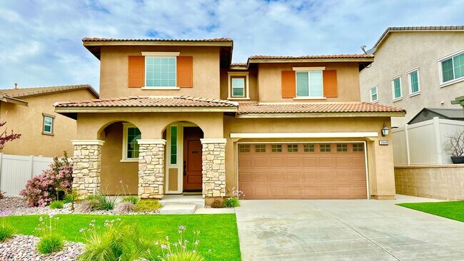 Primary Photo - Lovely Two Story Home in the Newer Communi...