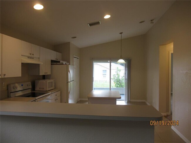 Building Photo - 11358 Cocoa Beach Dr
