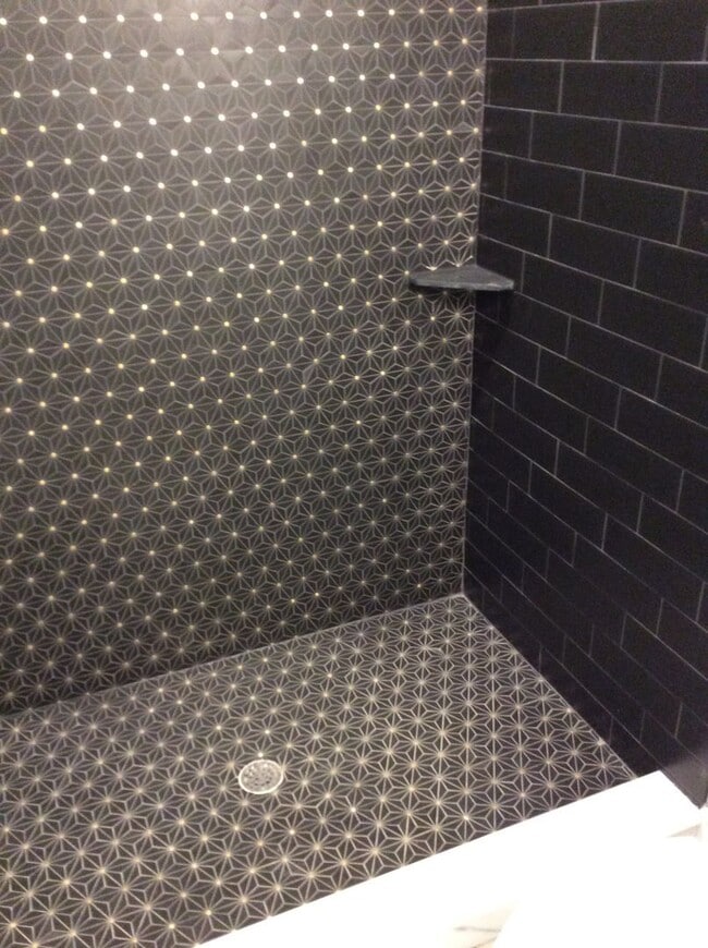 Building Photo - 1615 Ogden St