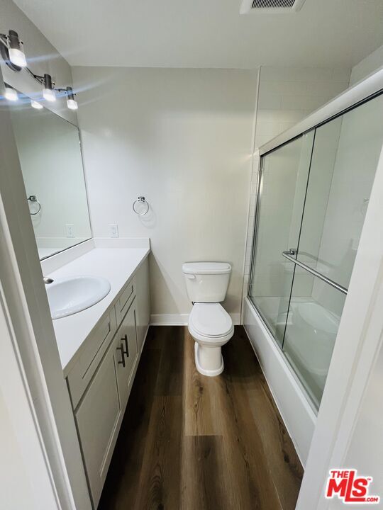 Building Photo - 11738 Mayfield Ave