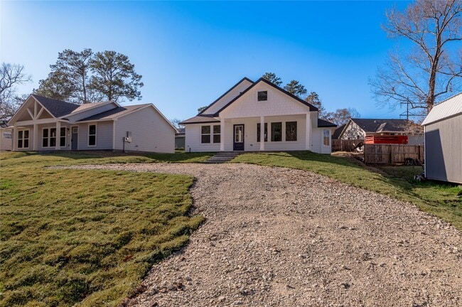 Building Photo - 51 Hickory Bend