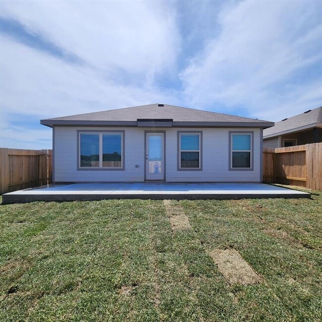 Building Photo - 31536 Sapphire Spgs Dr