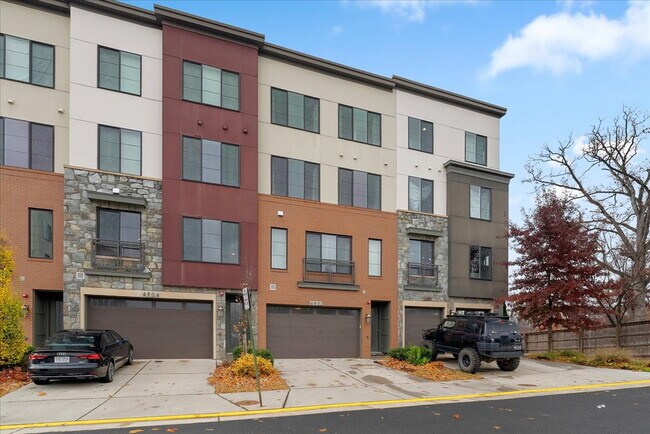 Primary Photo - A Glimpse of Serene Living in Chantilly, VA