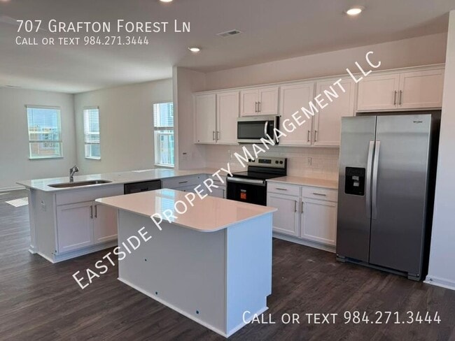 Building Photo - 707 Grafton Frst Ln