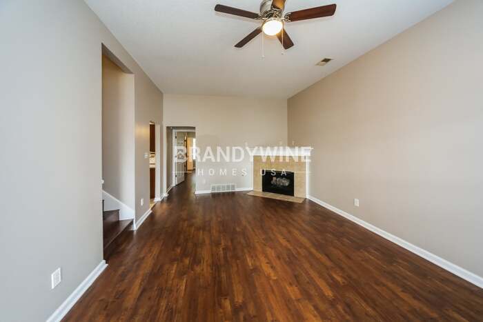 Building Photo - 6828 Kamali Ave
