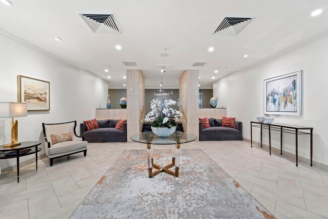 Building Photo - 651 Bering Dr
