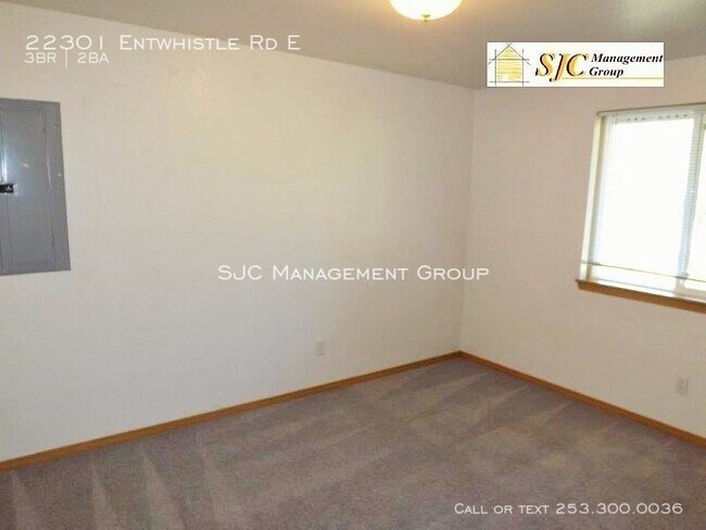 Building Photo - 22301 Entwhistle Rd E