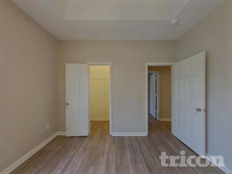 Building Photo - 62 Sweet Thorne Cir