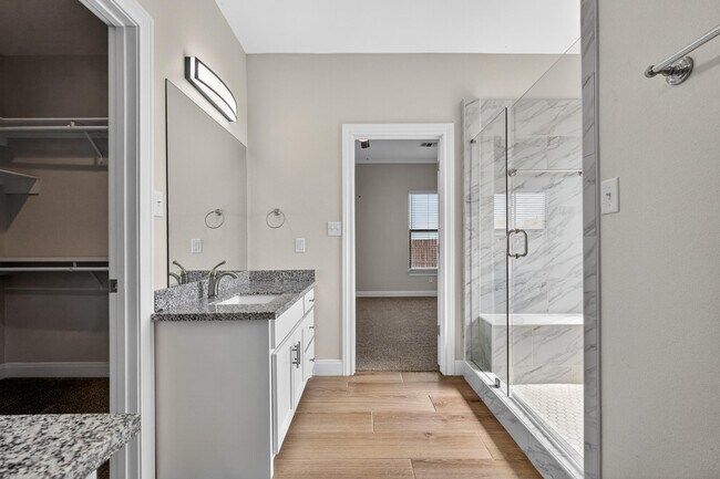 Building Photo - 7722 96th St