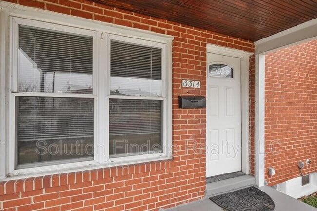 Building Photo - 3314 Wallford Dr