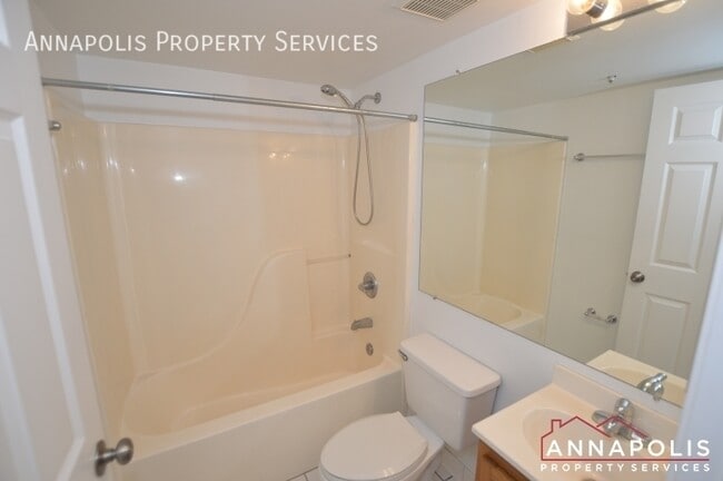 Building Photo - 934 Bay Ridge Ave