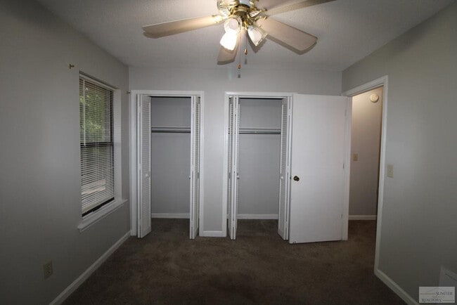 Building Photo - 2012 Gion St