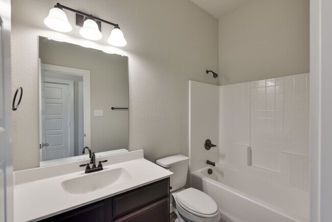 Building Photo - 4052 Shiloh Ct