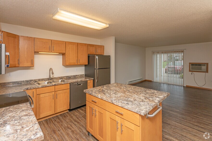 The Summers at Osgood Apartments 44524522 47th St S Fargo ND 58104