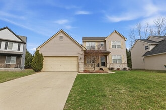 Building Photo - 35900 Abbey Dr