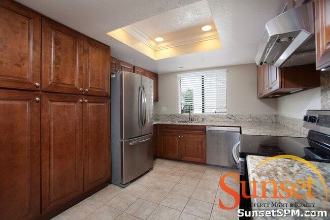 Building Photo - 4010 Mahaila Ave