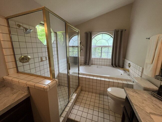 Building Photo - 434 Taggert Ct