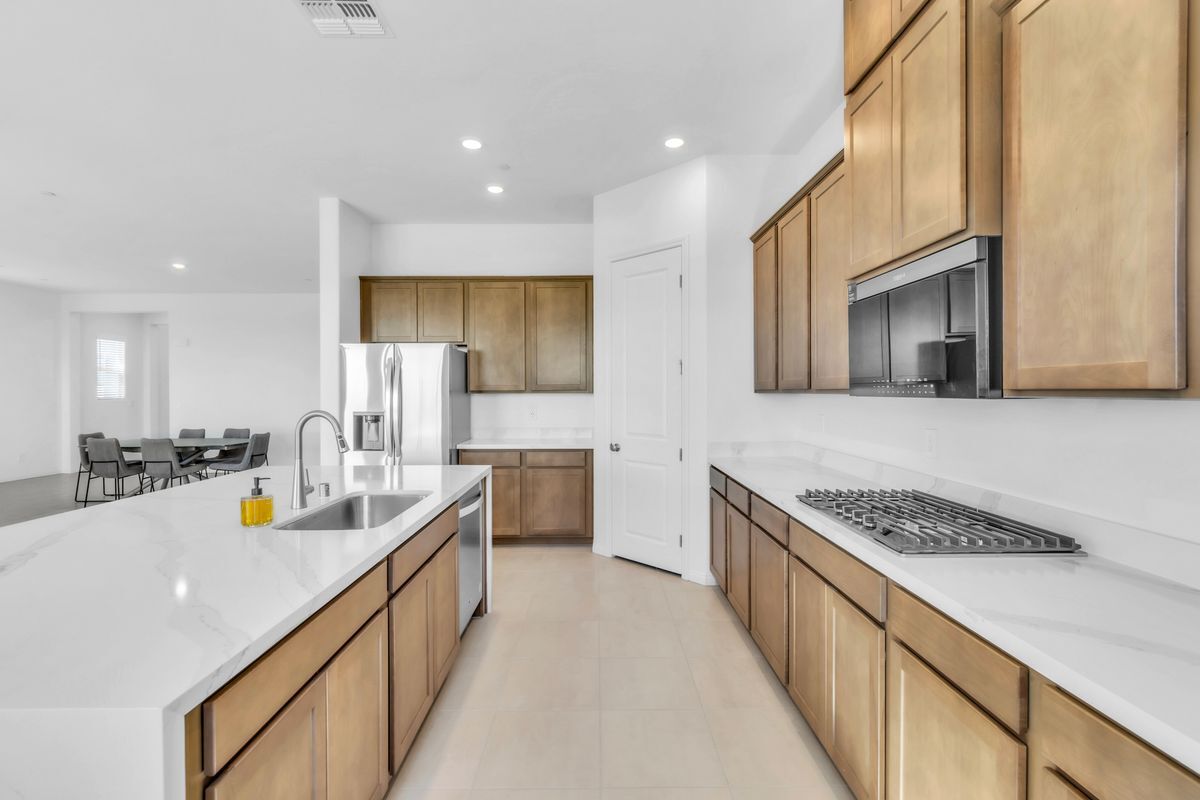 Building Photo - 528 Parkwind Ln