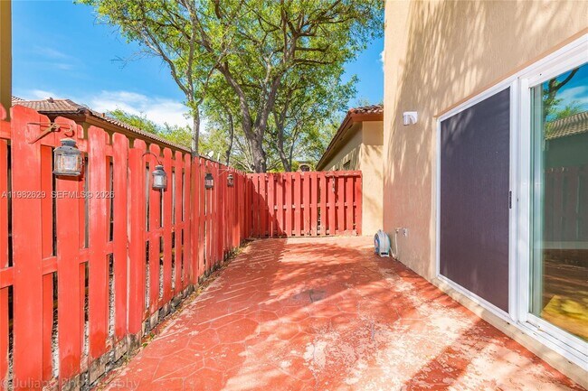 Building Photo - 16061 Emerald Cove Rd