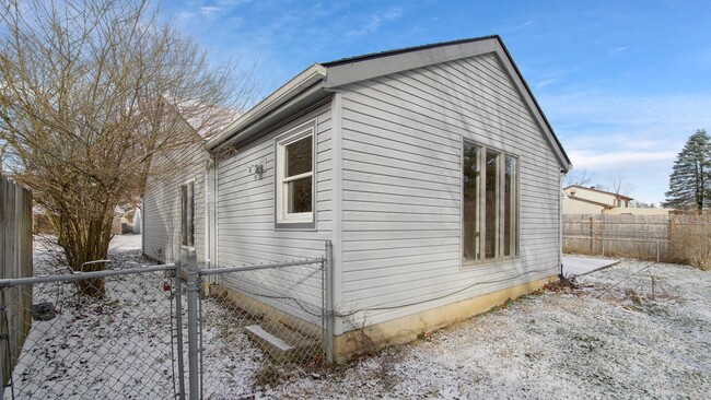 Building Photo - 4452 Trindel Way