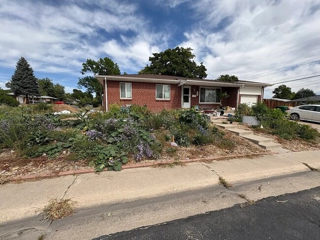 Building Photo - 6085 W Arkansas Ave