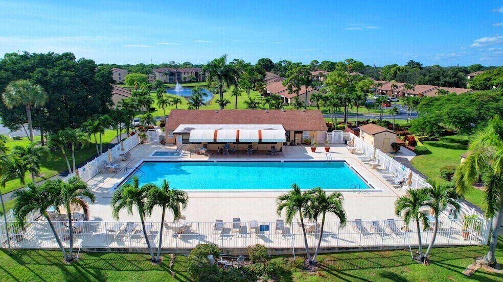Clubhouse at pool - 806 Sky Pine Way