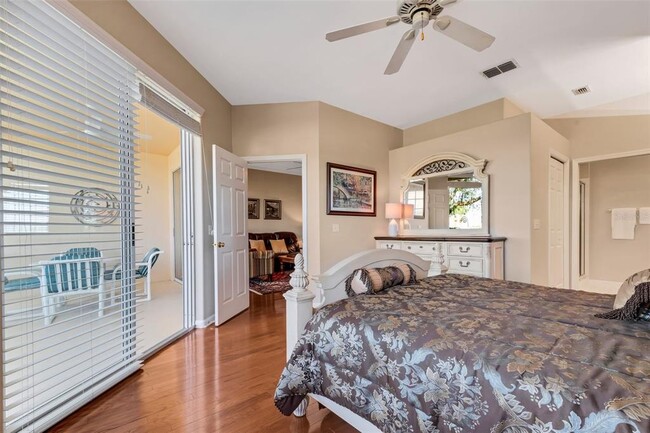 Building Photo - 415 Enclave Pl