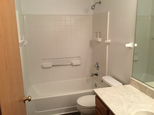 Building Photo - 11S524 Rachael Ct