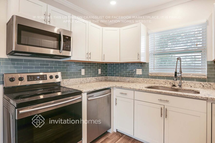 Building Photo - 5998 12th Way N