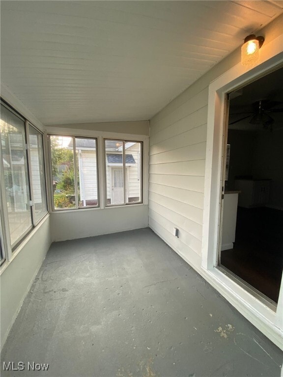 Building Photo - 4207 Wood Ave