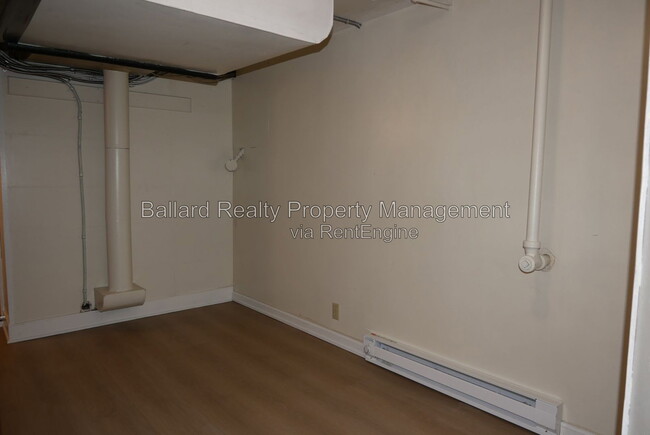 Building Photo - 6407 36th Ave NW