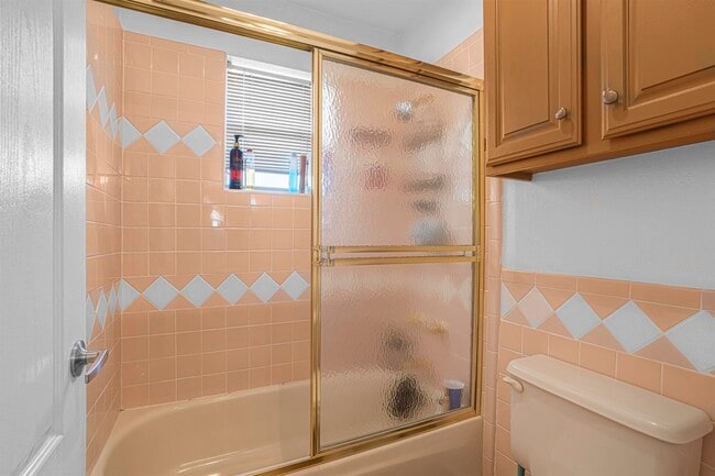 Building Photo - 3111 Persimmon Ct