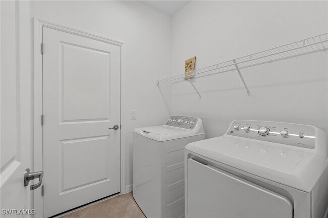 Building Photo - 15019 Palamos Cir