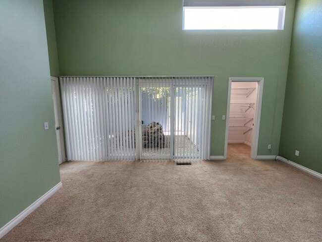 Building Photo - Centrally Located Richland Home, Close to Columbia Center Amenities!