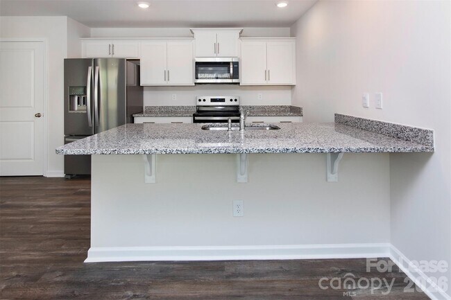 Building Photo - 5159 Hyrule Dr